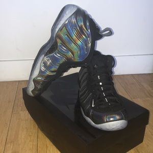 Air Foamposite Holographic  sz 10